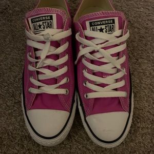 Pink women’s size 8 Converse